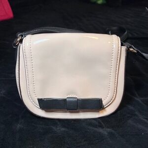 Kate Spade Chelsea Park Jade‎ Patent Leather Crossbody Bow Accent Small Purse